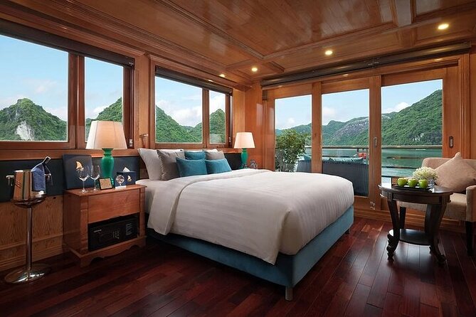 Halong Milalux 5 Star Cruise 2d1n,All inclusive,transfer - A cabin with a balcony changes the pace