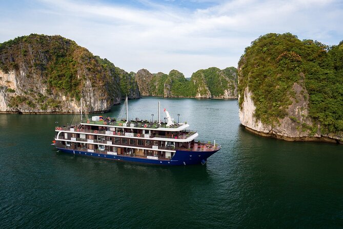 Halong Pandora 5 Star Cruise 2D1N-All Inclusive, cave, transfer - Sunset, cooking and an evening aboard