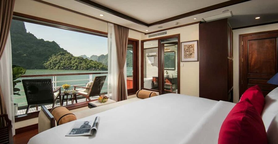 Hanoi: 2-Day Lan Ha & Halong Bay 5 Stars Cruise with Balcony - Sunset, dinner, and a night on the bay