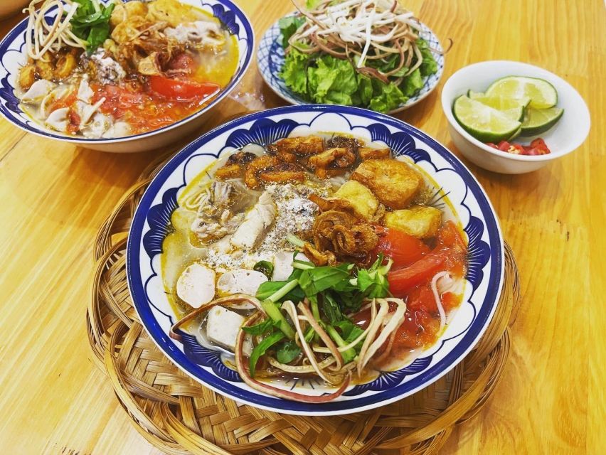 Hanoi: 5 Local Dishes Cooking Class with Meal & Market Visit - A market visit that sets up the meal