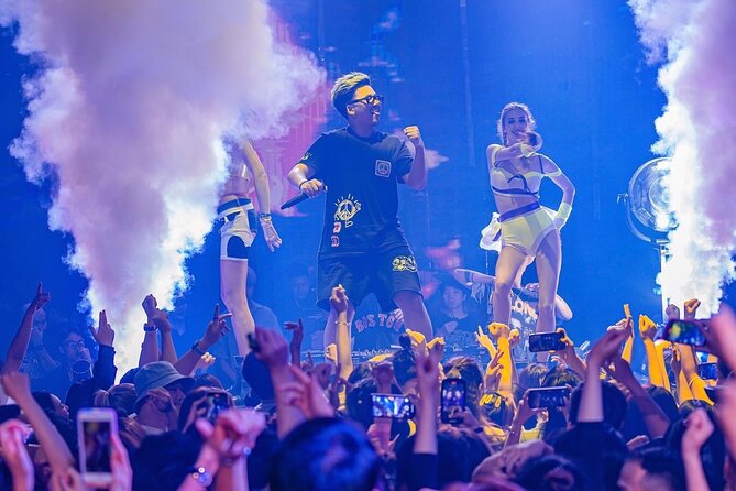 Hanoi Bar-Pub Experience Nightlife With Local Expert - The practical details that affect your night