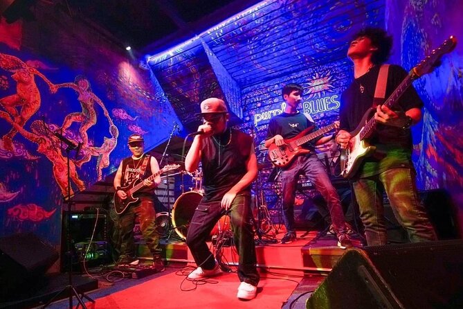 Hanoi Bar-Pub Experience Nightlife With Local Expert - Who should book this Hanoi bar crawl?