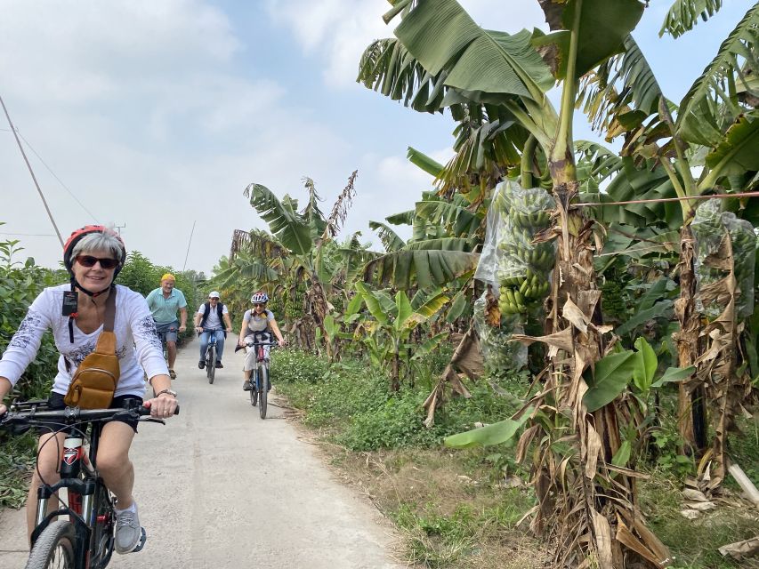 Hanoi: Bike Tour Through Hidden Gems and Banana Island - Choosing your route and timing