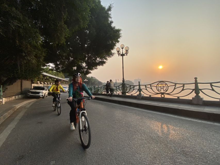 Hanoi: Bike Tour Through Hidden Gems and Banana Island - Hồ Hữu Tiệp and the B-52 lake