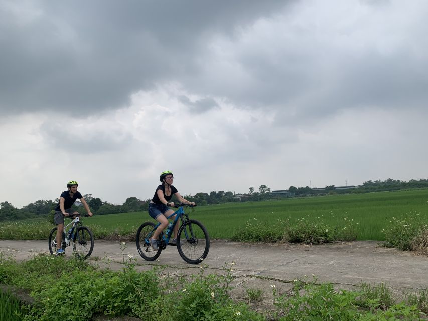 Hanoi: Bike Tour Through Hidden Gems and Banana Island - Should you book it?