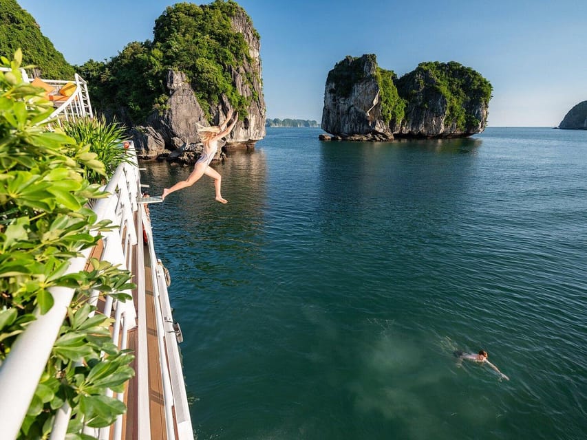 Hanoi: Cat Ba Island & Lan Ha Bay Day Trip Cruise with Lunch - Lunch aboard, with a chance to slow down