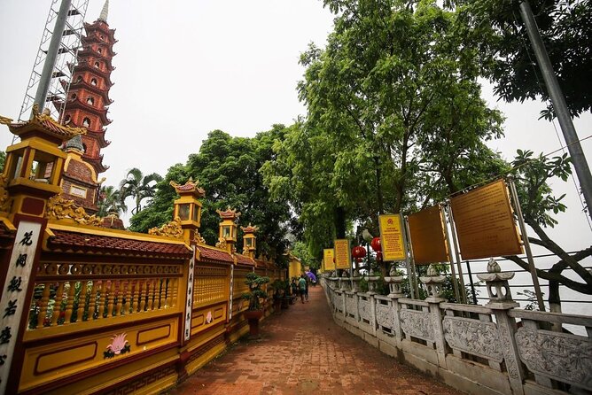 Hanoi City Half-Day Private Tour: Train Street And All Highlights - Eight stops in four to five hours
