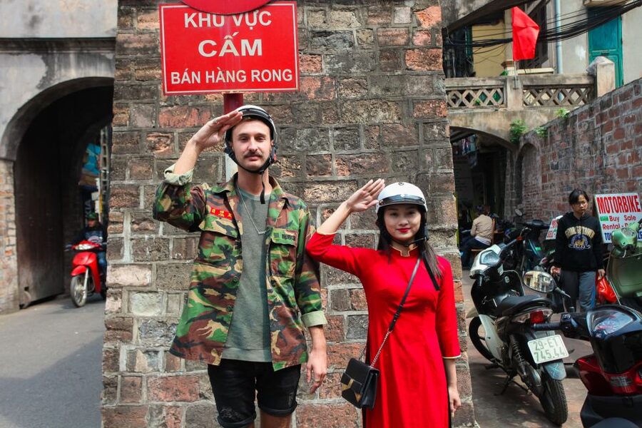 Hanoi: City Sightseeing Motorbike Tour - Comfort, clothing and safety