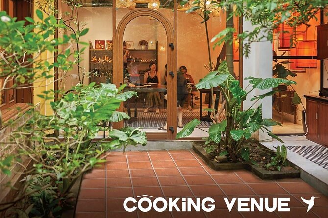 Hanoi Cooking Class: Pho/Bun Cha/Banh Xeo...+Free Egg/Salt Coffee - A villa kitchen away from the main streets