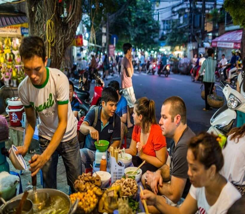 Hanoi: Eat Like a Local Small Group Street Food Tour - Dishes that explain how Hanoi eats