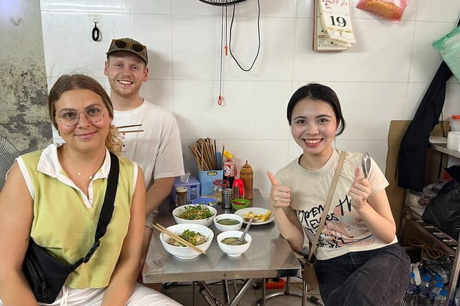 Hanoi Famous Michelin Guided Street Food Tour - At a glance: four dishes, about two and a half hours