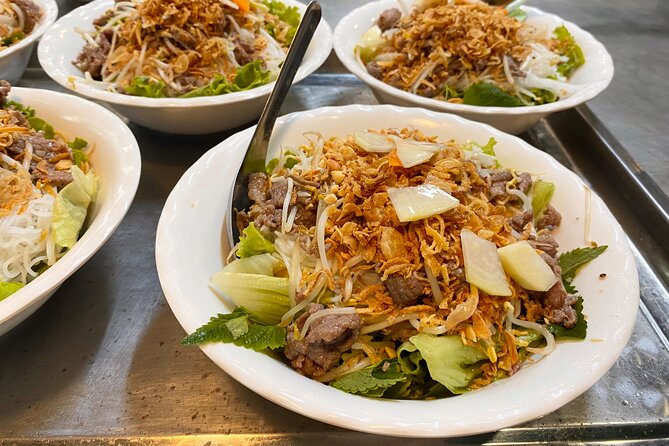 Hanoi food tour-Local street food tour (food&guide included) - Should you book it?