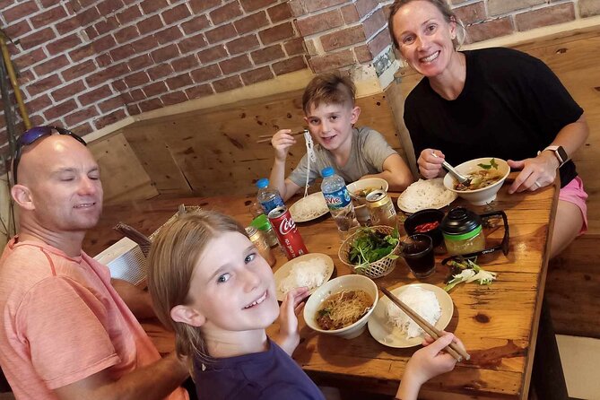 Hanoi Food Tours - Start with Hanoi’s street food, not a menu