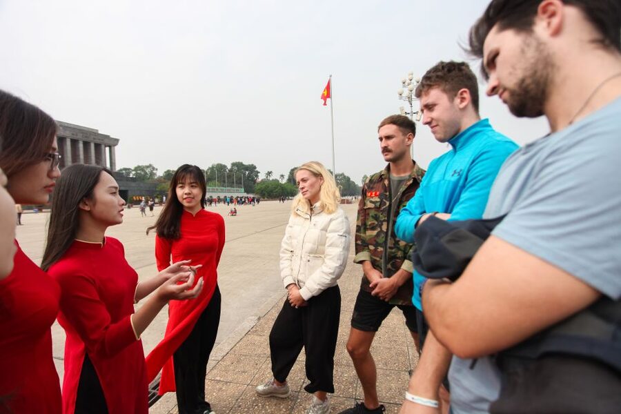 Hanoi: Full-Day City Tour and Water Puppet Show - At a glance