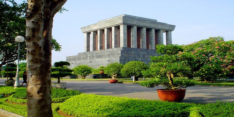 Hanoi: Full-Day City Tour and Water Puppet Show - A full day that connects Hanoi’s main sights