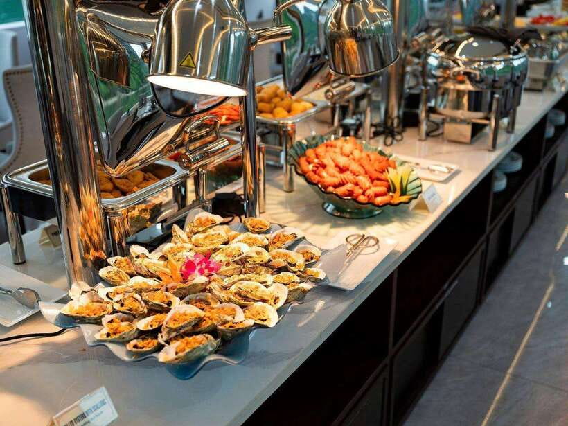 Hanoi: Ha Long Bay Day Trip - Luxury Cruise & Buffet Lunch - From Hanoi to the Bay