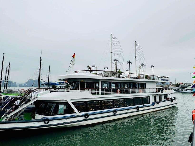 Hanoi: Ha Long Bay Day Trip - Luxury Cruise & Buffet Lunch - Ti Top Island: Swim or Climb