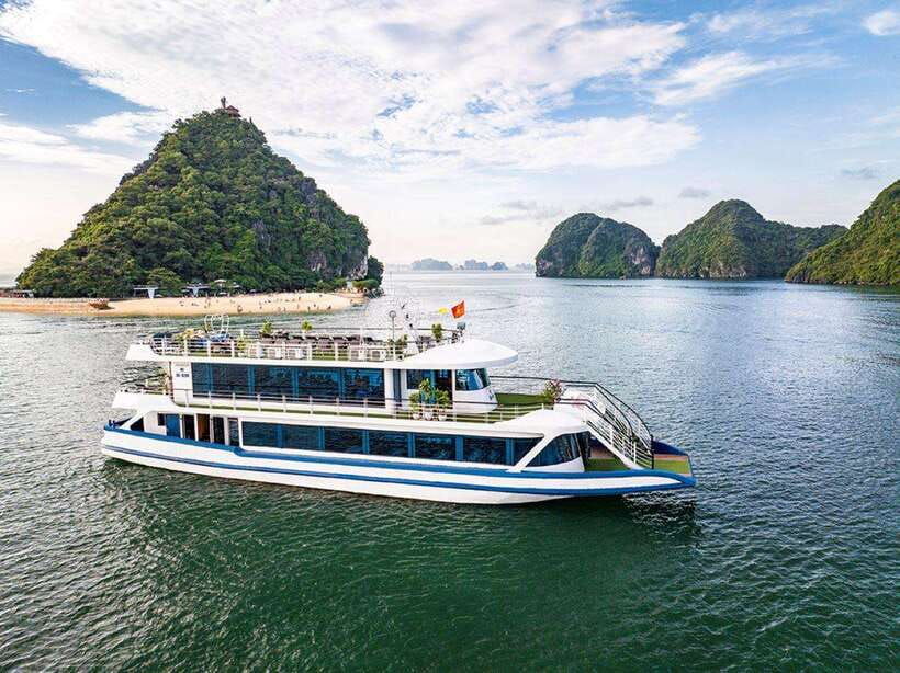Hanoi: Ha Long Bay Day Trip - Luxury Cruise & Buffet Lunch - Sunset Snacks and the Return to Hanoi