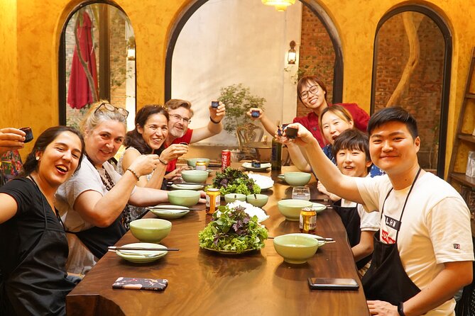 Hanoi: Handcrafted Wood Carving Workshop with Local Artisan - A wood-carving class, with a detail worth checking
