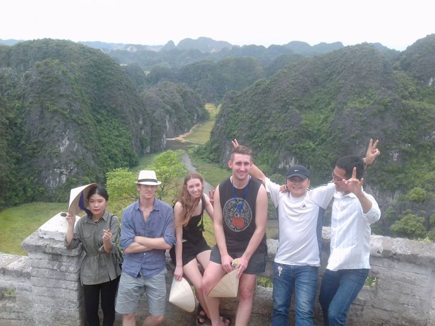 Hanoi: Hoa Lu, Trang An Caves & Mua Cave Day Trip and Lunch - Mua Cave’s long stair climb