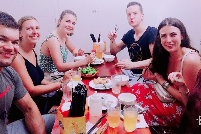 HANOI INCREDIBLE STREET FOODIE TOUR (Enjoy traditional Cuisine as the local) - Sampling 6 to 8 dishes in the Old Quarter