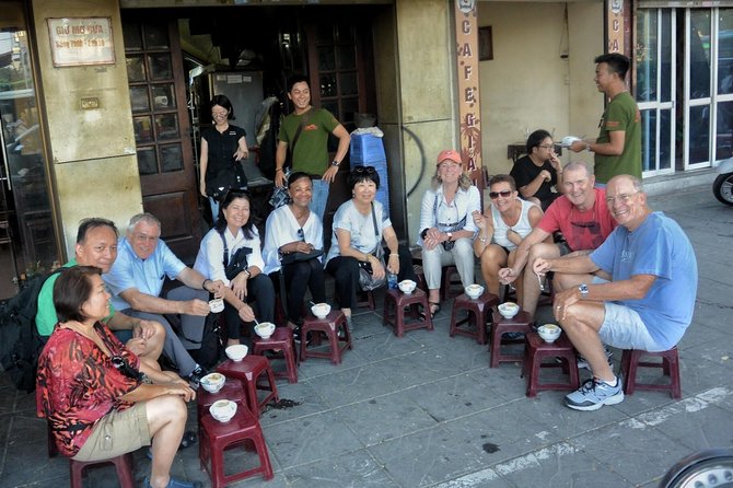 Hanoi Michelin Star Walking Food Tour & Train Street - Ten tastes, from noodles to egg coffee