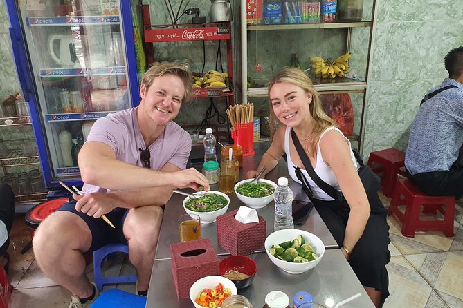 Hanoi Michelin Star Walking Food Tour & Train Street - Timing, meeting point, and practical details