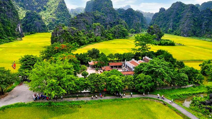 Hanoi/Ninh Binh: 1-Day Tam Coc/Trang An, Hoa Lu & Mua Caves - What Makes This Ninh Binh Day Trip Worth Considering