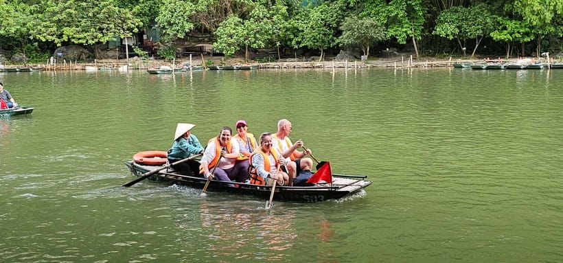 Hanoi: Ninh Binh, Bai Dinh/Hoa Lu, Trang An, & Mua Cave Tour - The pace, the guide and the practical details