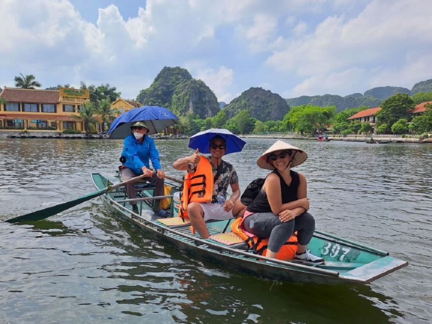 Hanoi: Ninh Binh, Hoa Lu, Tam Coc and Mua Cave Day Trip - Should you book it?