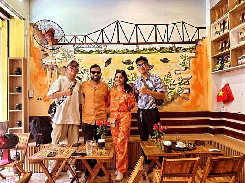 Hanoi: Old Quarter Street Food Tour with 12+ Tastings - Who will enjoy this walk most