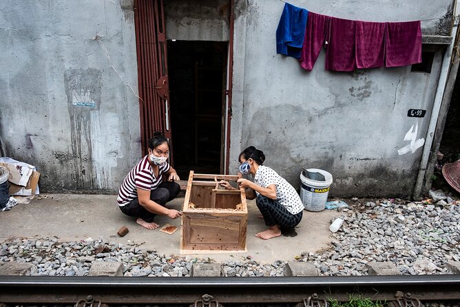 Hanoi On the Tracks Photo Tour - Private Format and Hotel Transfers