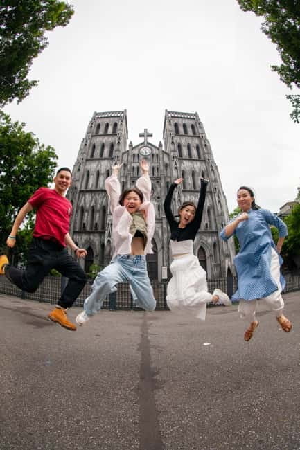 Hanoi Private Photoshoot – Iconic Spots & Hidden Gems - A portrait session with Hanoi as the backdrop