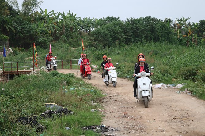 Hanoi Vespa Countryside Tour With Female Ao Dai Riders Half Day - Co Loa Citadel and its ancient setting