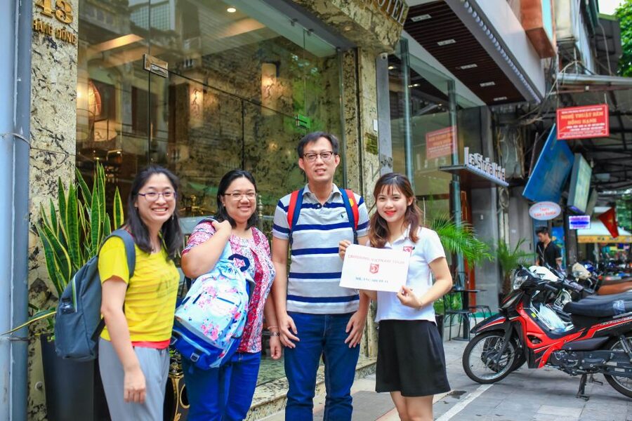Hanoi Walking Street Food Tour & Cyclo Ride - What $25 buys, and where the value lies