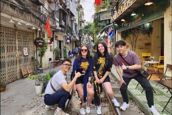 Hanoi Walking Street Food Tour with Train-Street Visit - Who will get the most from this food walk