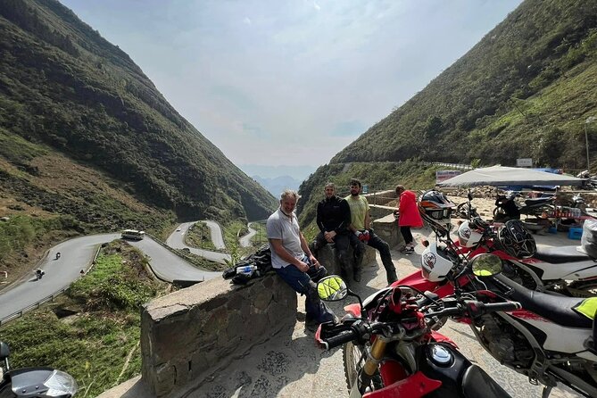 High Quality Motorcycle Dirt Bike 3 Days Tour + Private Room - Food, rooms, and what the price covers