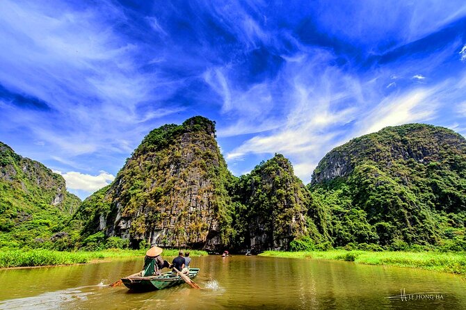 Highlight Ninh Binh Full Day Tour Tam Coc Boat, Mua Cave, Hoa Lu - Pickup is convenient, but confirm the exact point
