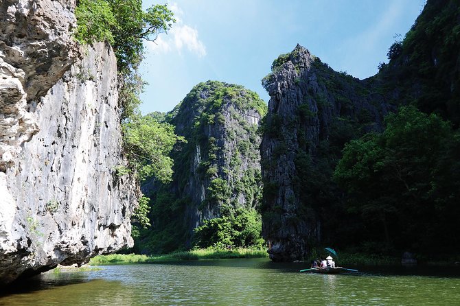 Hoa Lu - Tam Coc - Ninh Binh Day Tour: Biking, Visit Local Family - The guide and small-group feel
