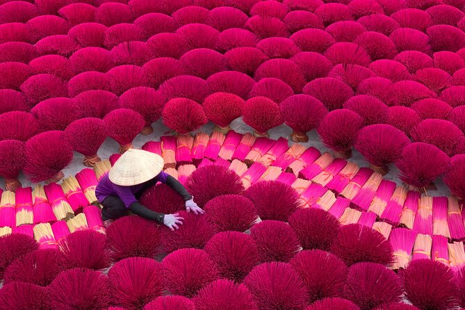 Incense Village Quang Phu Cau, Hat, Lacquer Hanoi Artisan Tour - Two village crafts, one short trip from Hanoi