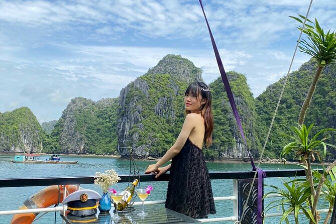 Lan Ha Bay Day Tour from Hanoi & Cat Ba Town - Serenity Boutique - Seafood lunch back aboard