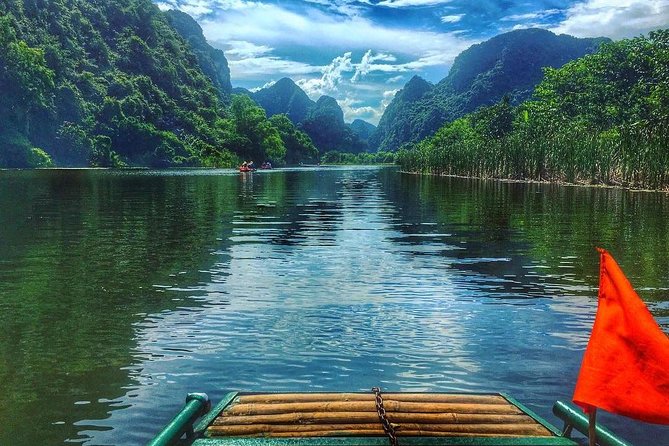 Luxury Ninh Binh: Hoa Lu - Mua Cave - Tam Coc Day Tour from Hanoi - What the $45 price covers, and what it does not