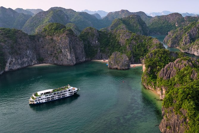 Mon Chéri Cruise 5 star: Unique 2 Days Tuan Chau - Halong bay - Lan Ha Bay - Day one: lunch, canals, and bay scenery