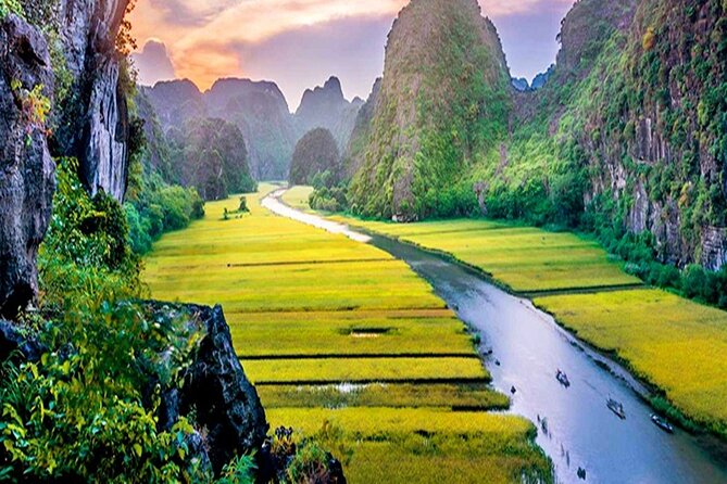 Ninh Binh Day Tour Tam Coc Mua Cave Hoa Lu Buffet Lunch Limousine - Hoa Lu’s temples and the old capital