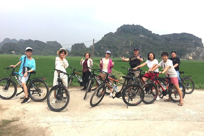 Ninh Binh Full-Day Small Group of 9 Guided Tour from Hanoi - Hoa Lu adds a short history lesson