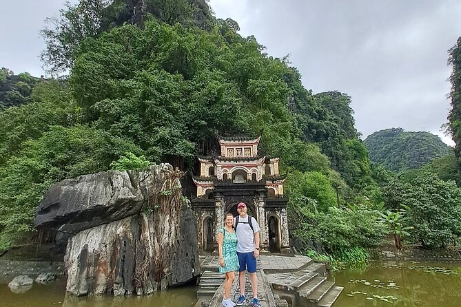 Ninh Binh Luxury Day Tour by Limousine- Small Group- All included - Who should book this Ninh Binh day trip?
