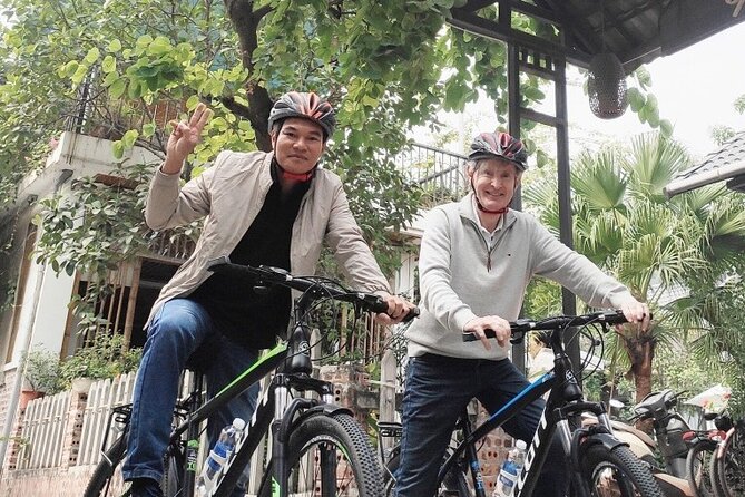 Ninh Binh Private Tour to Mua Cave Trang An Grottoes From Hanoi - A guide and driver make the difference