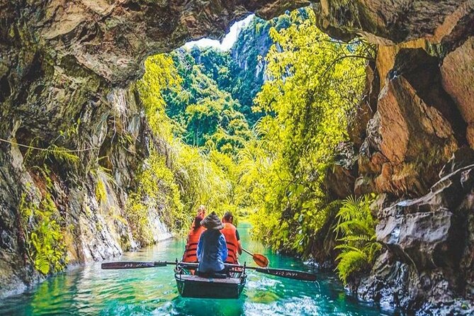 Ninh Binh Tour Bai Dinh Trang An Mua Cave Small Group Limousine - Guide, pace and group size