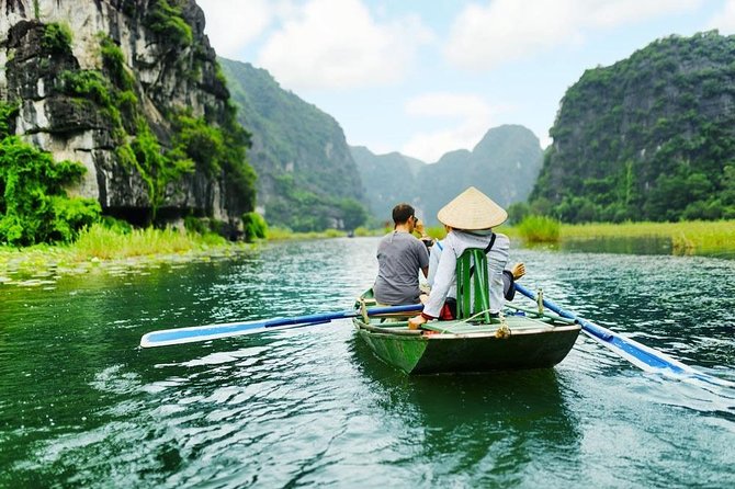 Ninh Binh Tour: Deluxe & Small Group Tam Coc Hoa Lu - Boat, Biking, Buffet Lunch - Tam Coc by boat: the day’s main event
