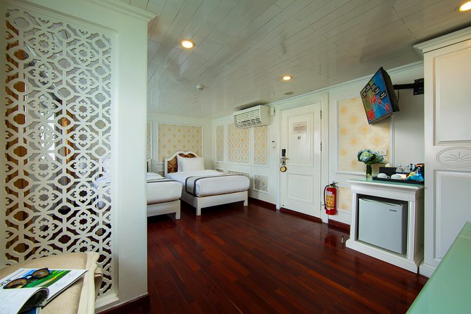 (Official) Signature Royal Cruise - 02 days 01 night program - Sailing beyond Ha Long Bay